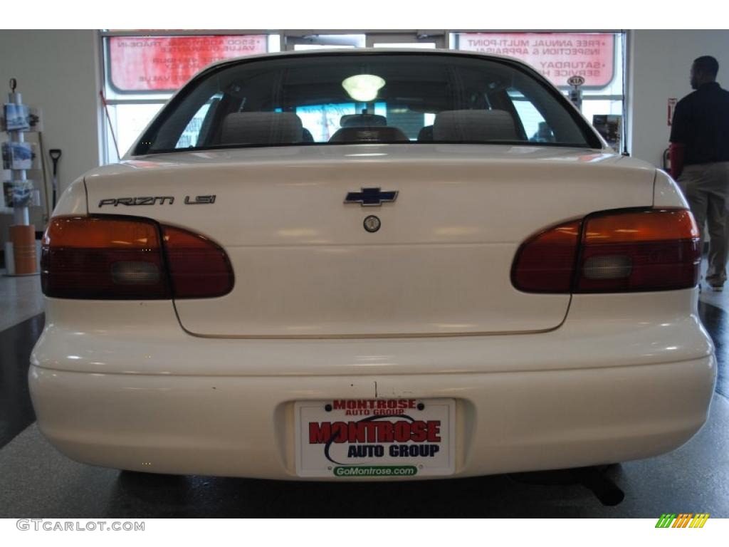 2001 Prizm LSi - White / Dark Charcoal photo #5