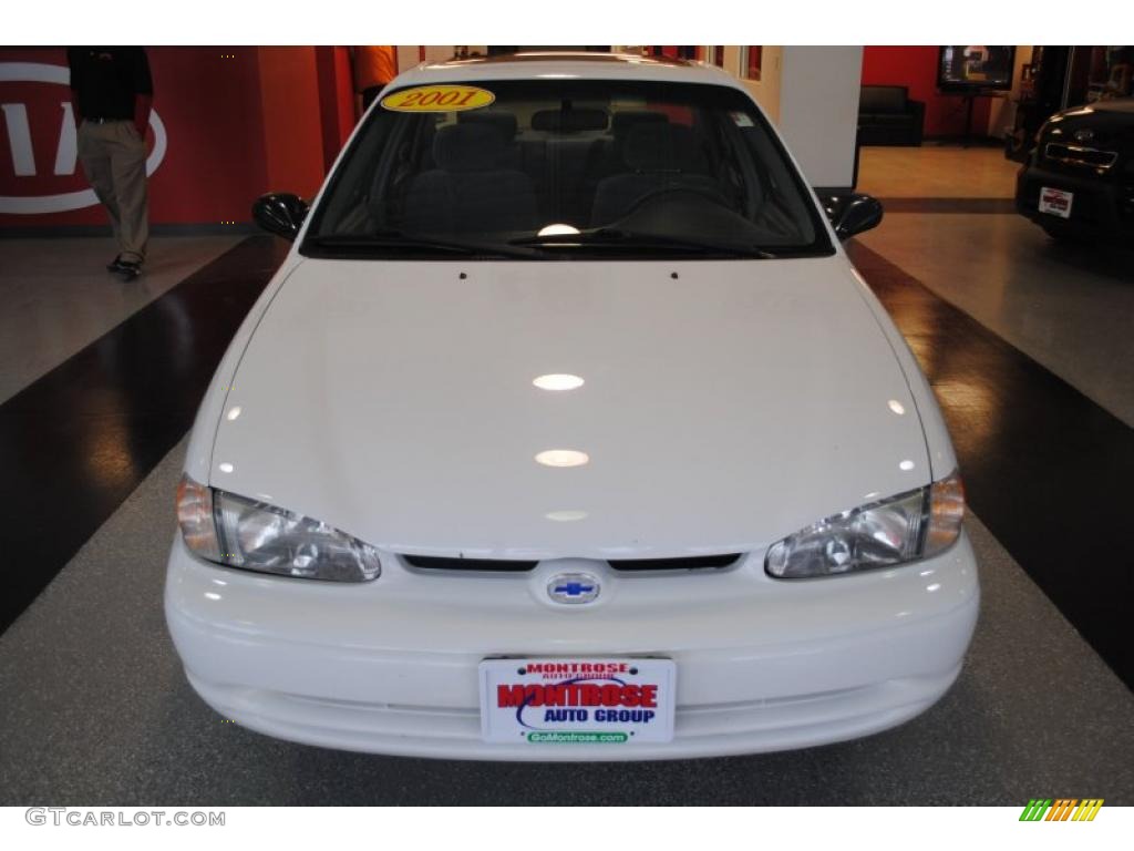 2001 Prizm LSi - White / Dark Charcoal photo #9