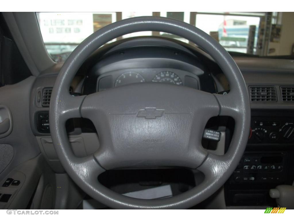 2001 Prizm LSi - White / Dark Charcoal photo #25