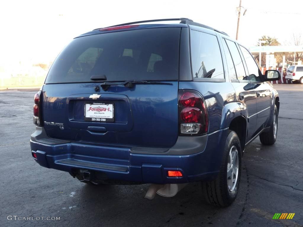 2006 TrailBlazer LS 4x4 - Superior Blue Metallic / Light Gray photo #3