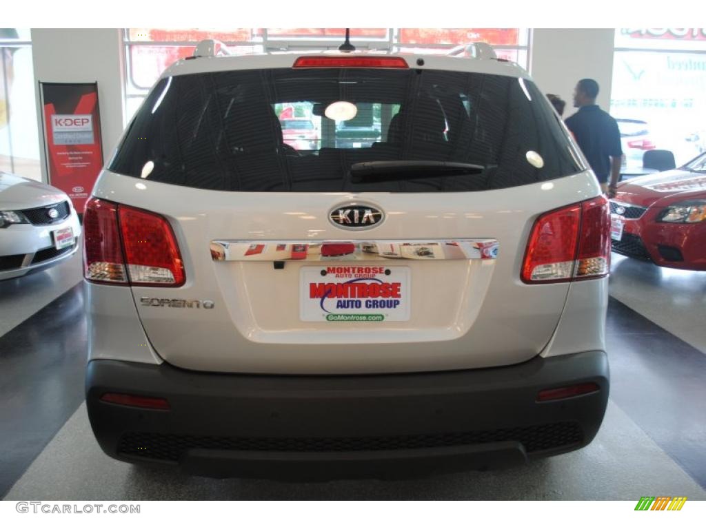 2011 Sorento LX - Bright Silver / Black photo #5