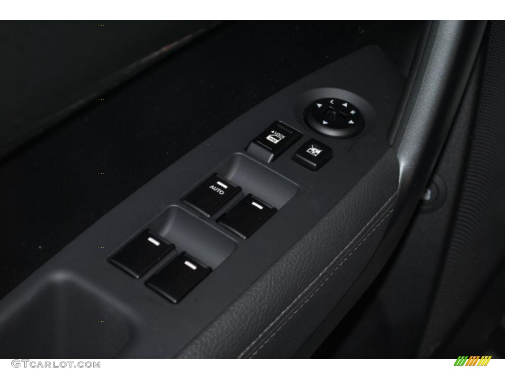 2011 Sorento SX V6 AWD - Titanium Silver / Black photo #45