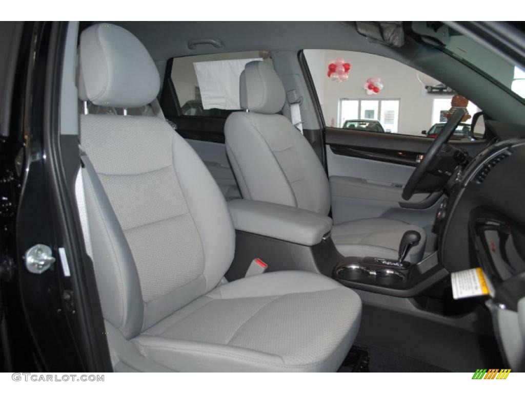 2011 Sorento LX AWD - Ebony Black / Gray photo #16