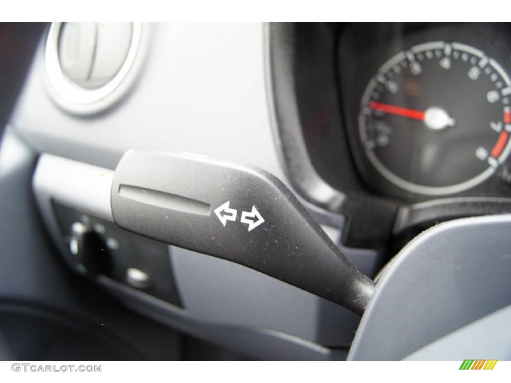 2010 Ford Transit Connect XL Cargo Van Controls Photo #45914532