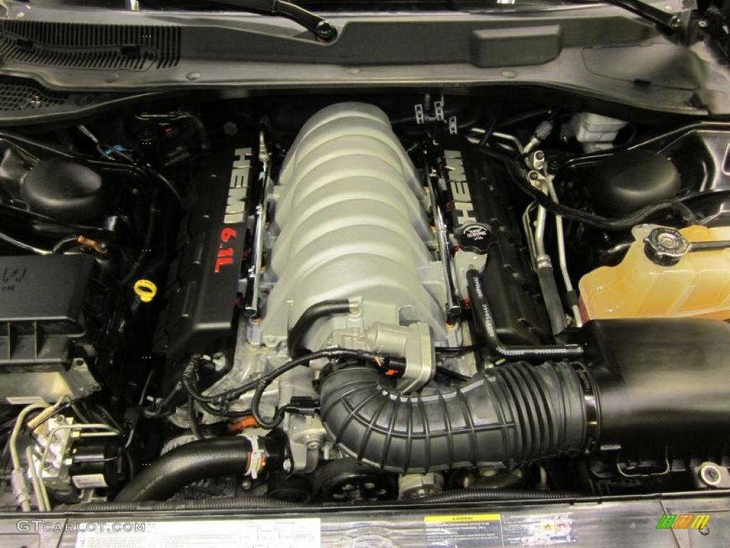 2006 Dodge Charger SRT-8 6.1 Liter SRT HEMI OHV 16-Valve V8 Engine Photo #45915069