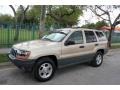 Champagne Pearlcoat 2000 Jeep Grand Cherokee Laredo 4x4 Exterior