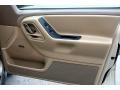 Champagne Pearlcoat - Grand Cherokee Laredo 4x4 Photo No. 28