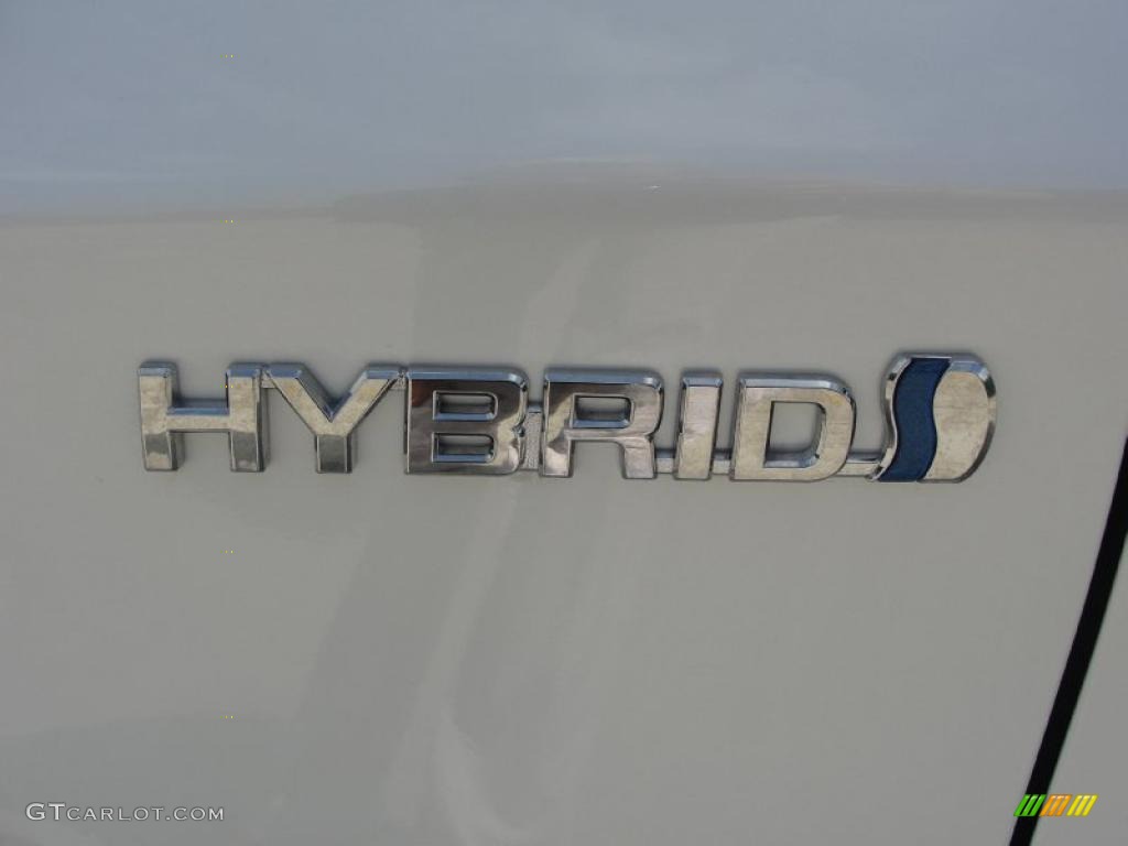 2011 Prius Hybrid II - Blizzard White Pearl / Misty Gray photo #12