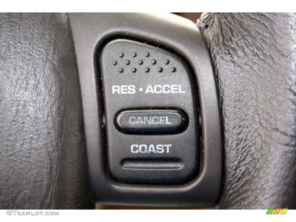 2000 Jeep Grand Cherokee Laredo 4x4 Controls Photo #45921350