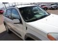 Natural White - RAV4 4WD Photo No. 16