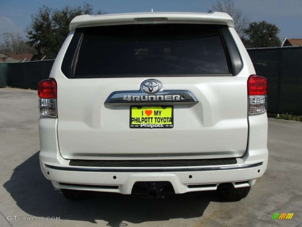 2011 4Runner SR5 - Blizzard White Pearl / Graphite photo #4