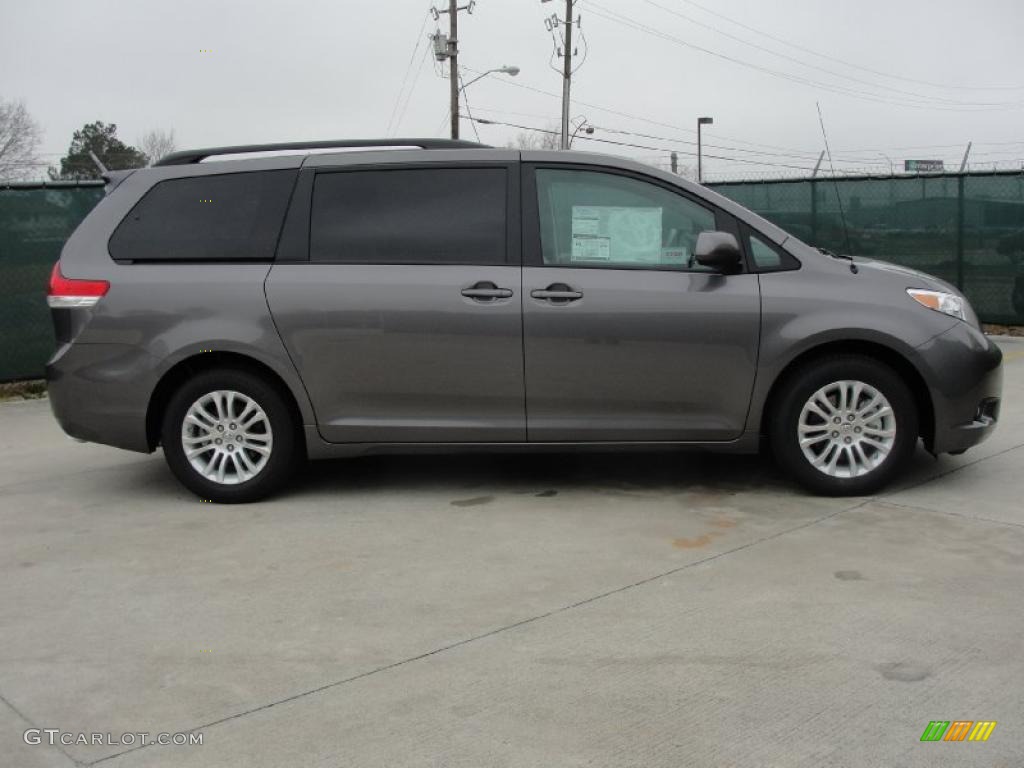 Predawn Gray Mica 2011 Toyota Sienna XLE Exterior Photo #45923569