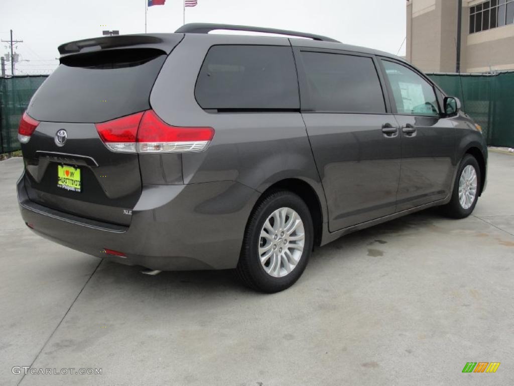 Predawn Gray Mica 2011 Toyota Sienna XLE Exterior Photo #45923572