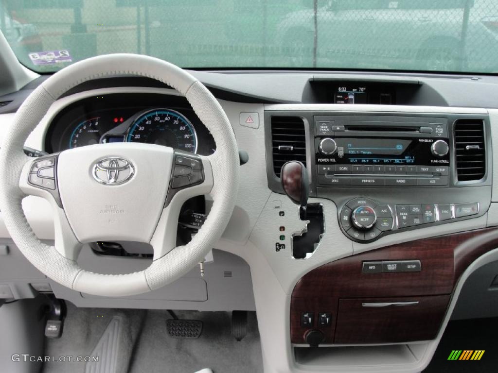 2011 Toyota Sienna XLE Light Gray Dashboard Photo #45923734