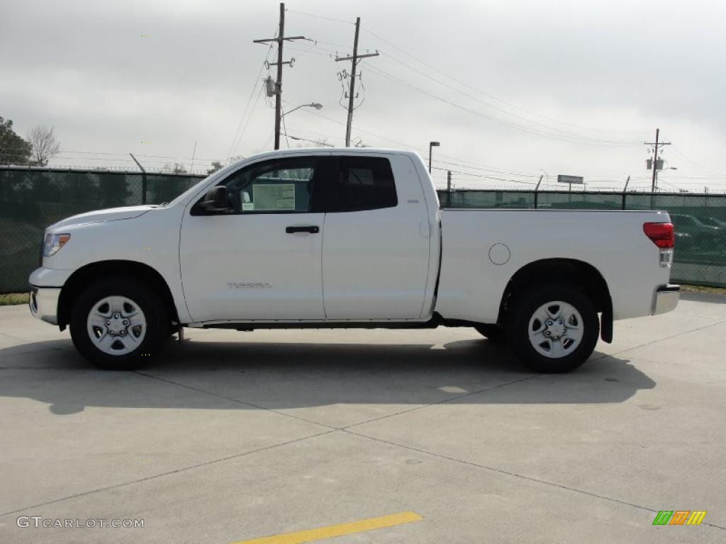 2011 Tundra SR5 Double Cab - Super White / Graphite Gray photo #6