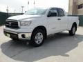 Super White - Tundra SR5 Double Cab Photo No. 7