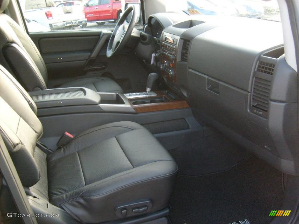 Charcoal Interior 2011 Nissan Titan SL Crew Cab 4x4 Photo #45927151