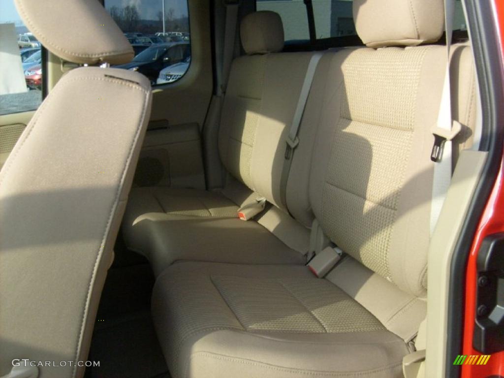 Almond Interior 2011 Nissan Titan SV King Cab 4x4 Photo #45927406