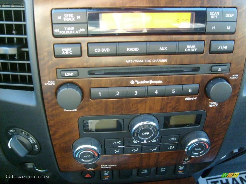 2011 Nissan Titan SL Crew Cab 4x4 Controls Photo #45927616