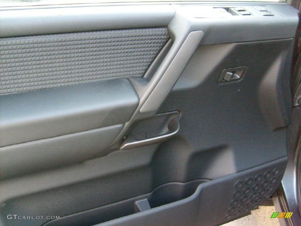 2011 Nissan Titan SV King Cab 4x4 Charcoal Door Panel Photo #45927706