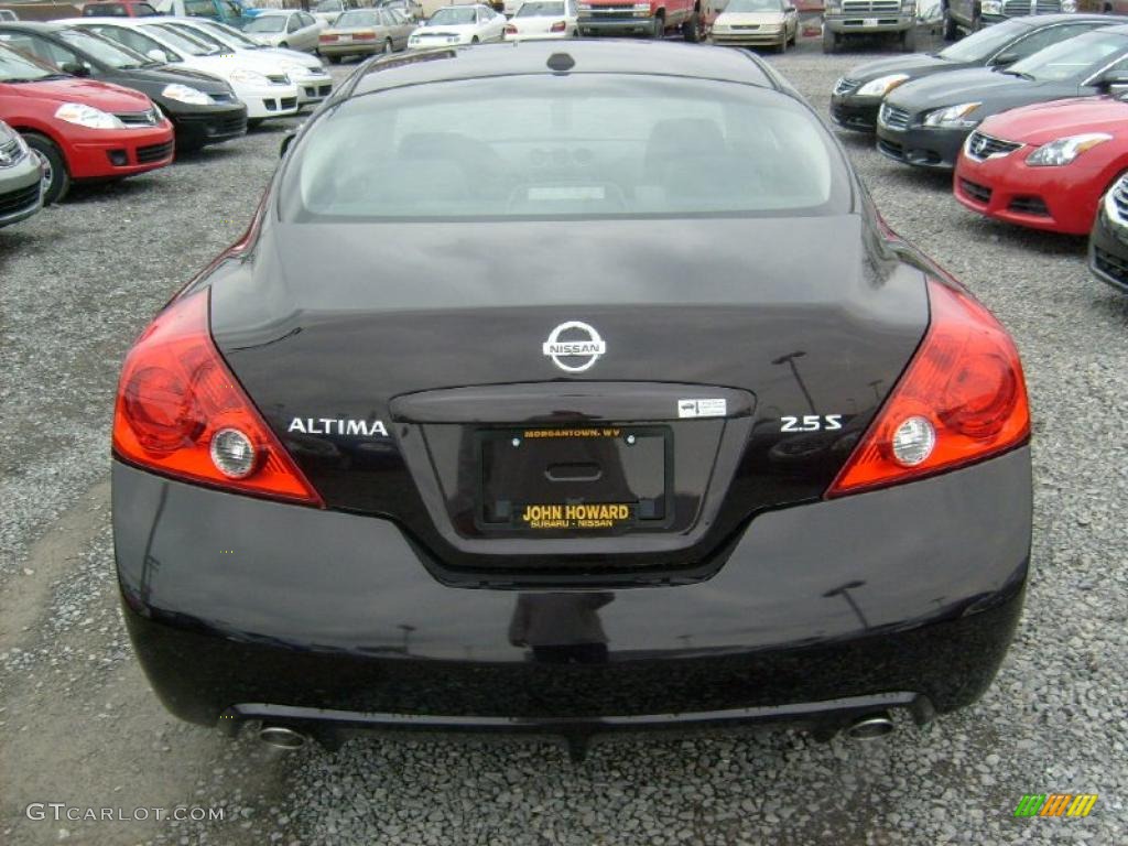 2011 Altima 2.5 S Coupe - Super Black / Charcoal photo #8