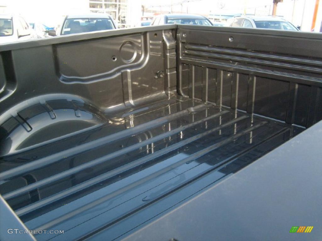 2011 Nissan Titan SV Crew Cab 4x4 Trunk Photo #45927979
