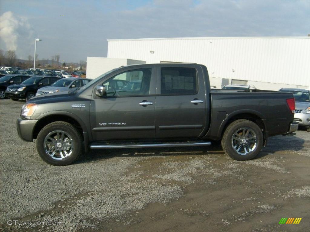 Smoke Gray 2011 Nissan Titan SL Crew Cab 4x4 Exterior Photo #45928561