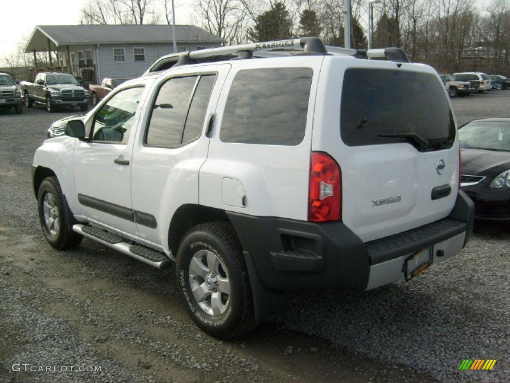 Avalanche White 2011 Nissan Xterra S 4x4 Exterior Photo #45928567