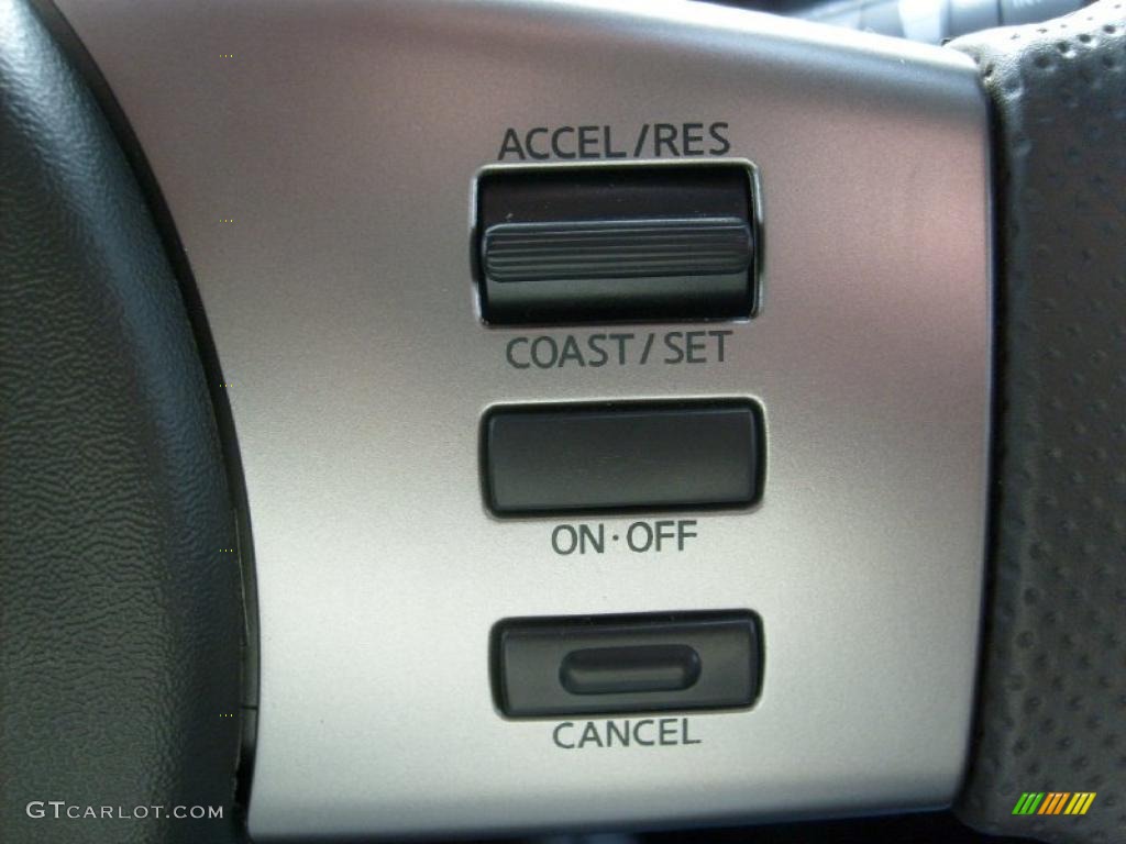 2011 Nissan Xterra S 4x4 Controls Photo #45928690