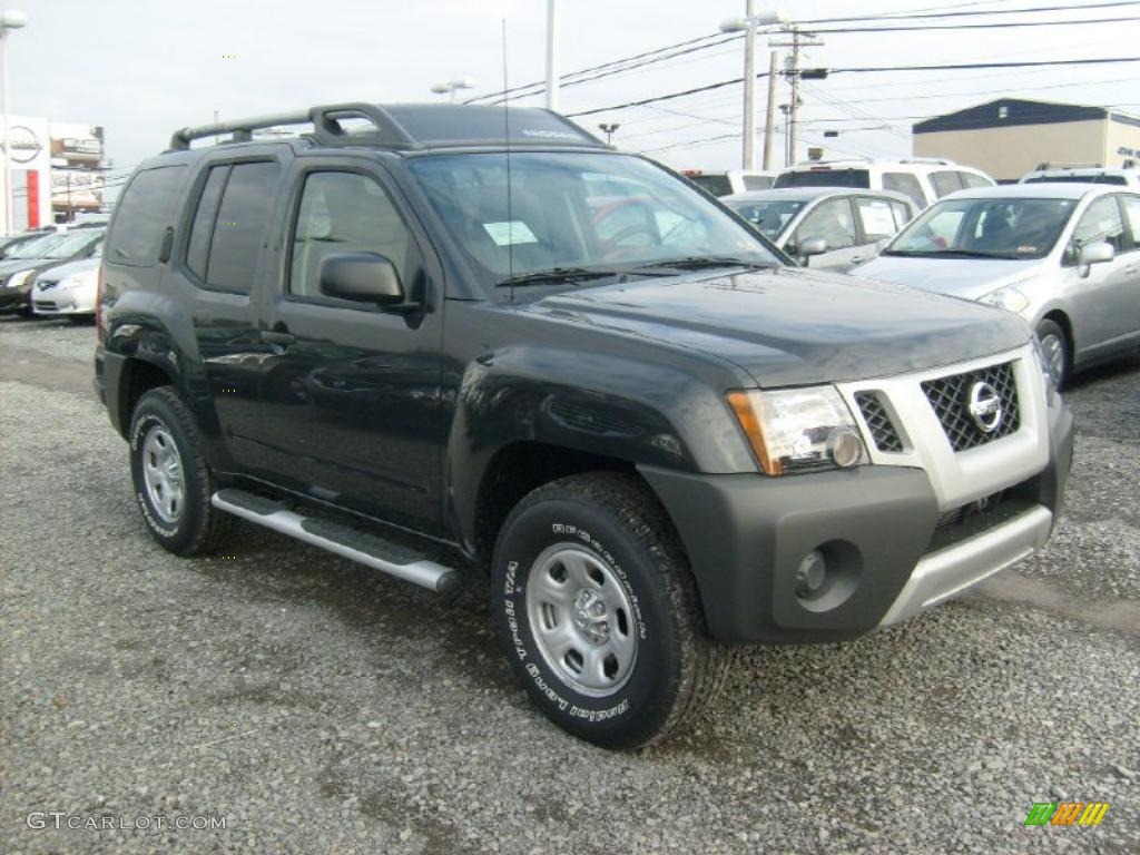 2011 Nissan Xterra X 4x4 Exterior Photos