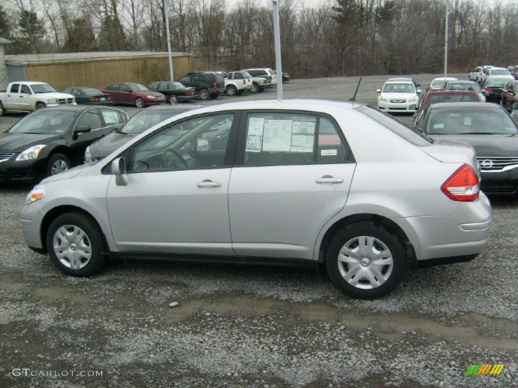 Brilliant Silver Metallic 2011 Nissan Versa 1.8 S Sedan Exterior Photo #45928900