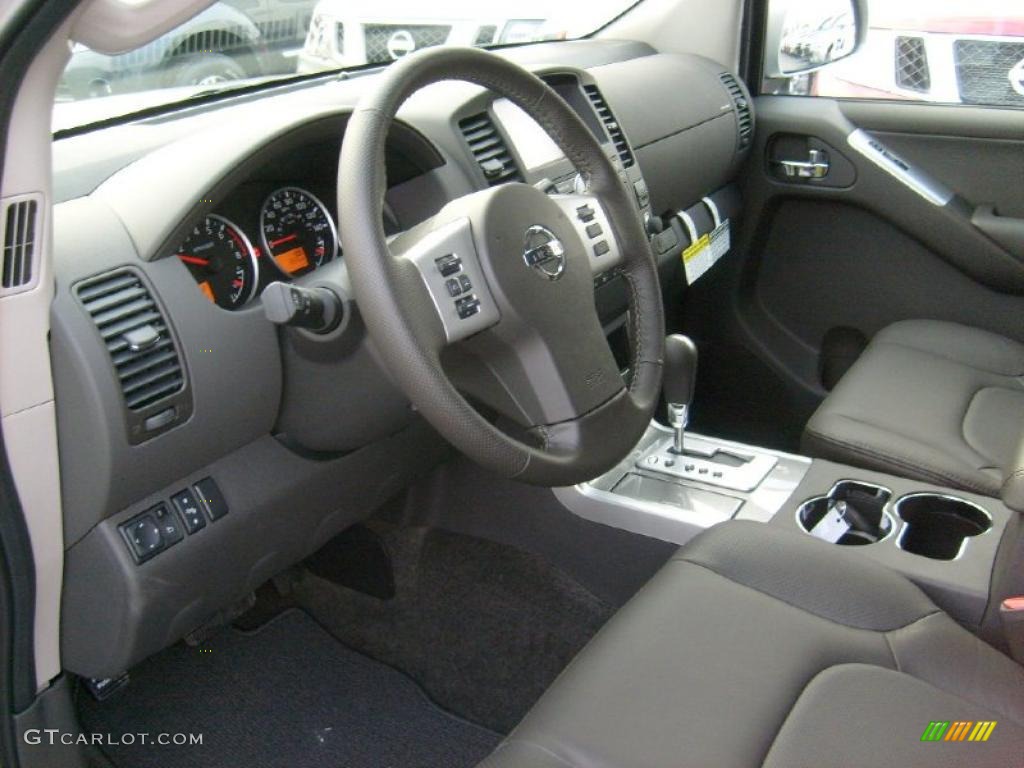 Graphite Interior 2011 Nissan Pathfinder Silver 4x4 Photo #45929200