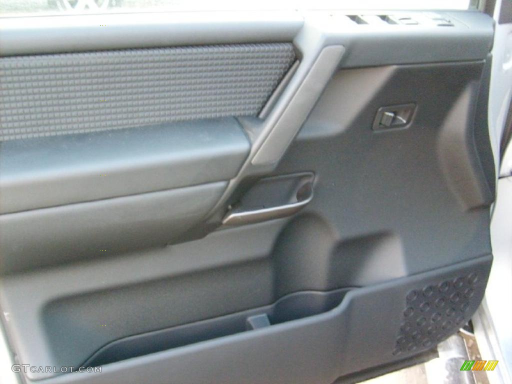 2011 Nissan Titan SV Crew Cab 4x4 Charcoal Door Panel Photo #45929410