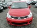 Red Alert - Versa 1.8 S Hatchback Photo No. 11