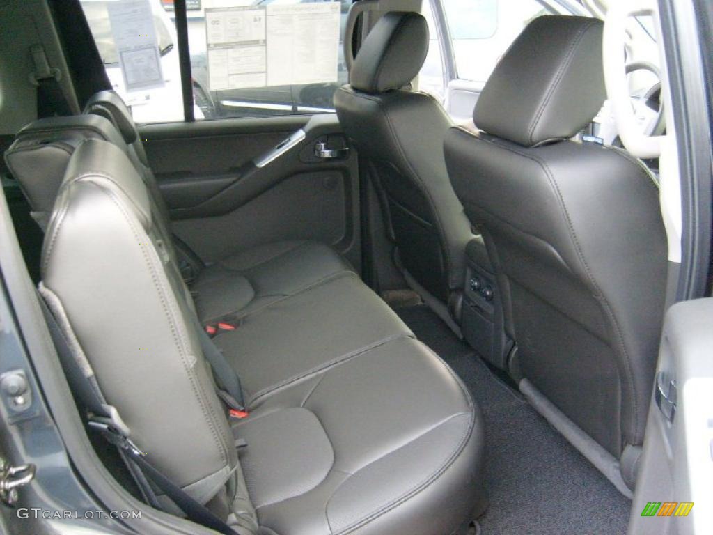 Graphite Interior 2011 Nissan Pathfinder Silver 4x4 Photo #45929779