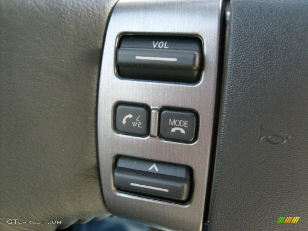 2011 Nissan Titan SV Crew Cab 4x4 Controls Photo #45929791