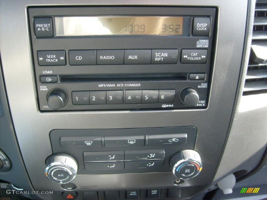 2011 Nissan Titan SV Crew Cab 4x4 Controls Photo #45929797