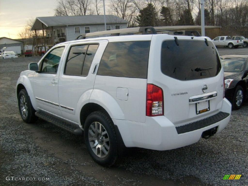 Avalanche White 2011 Nissan Pathfinder LE 4x4 Exterior Photo #45929932
