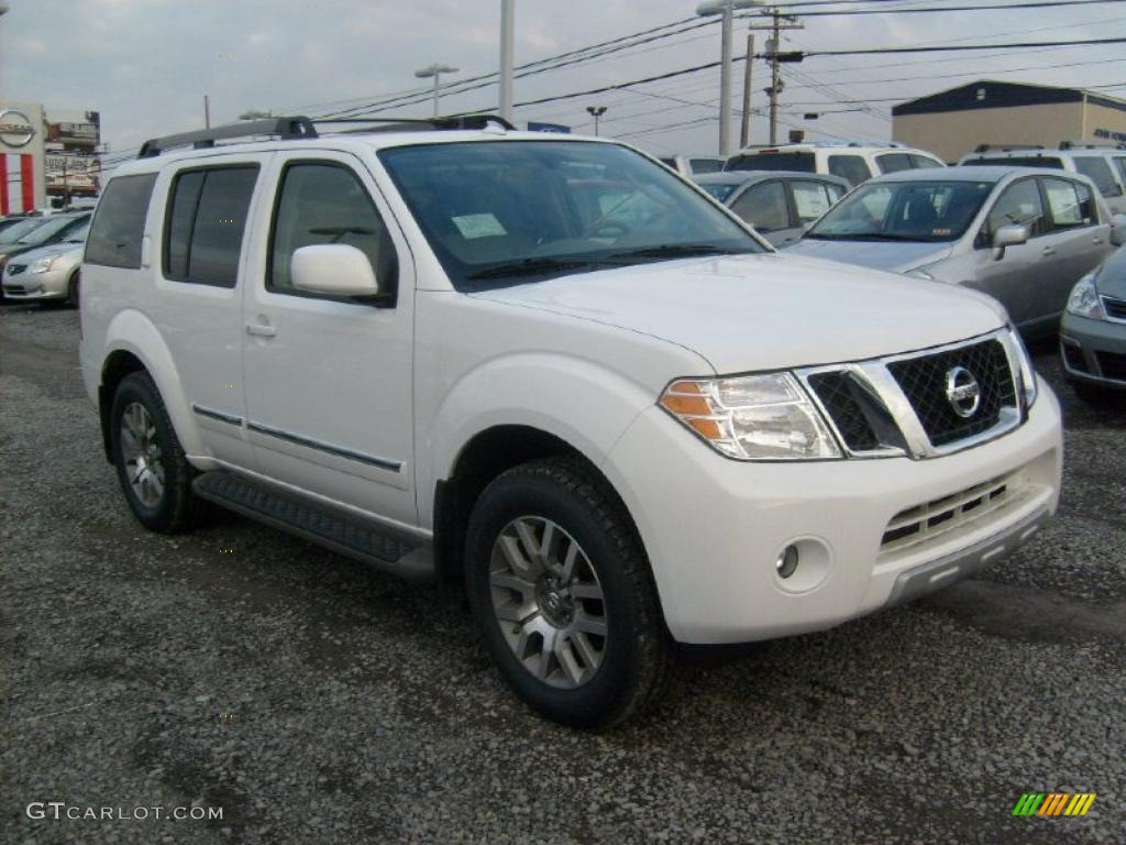 Avalanche White 2011 Nissan Pathfinder LE 4x4 Exterior Photo #45929956