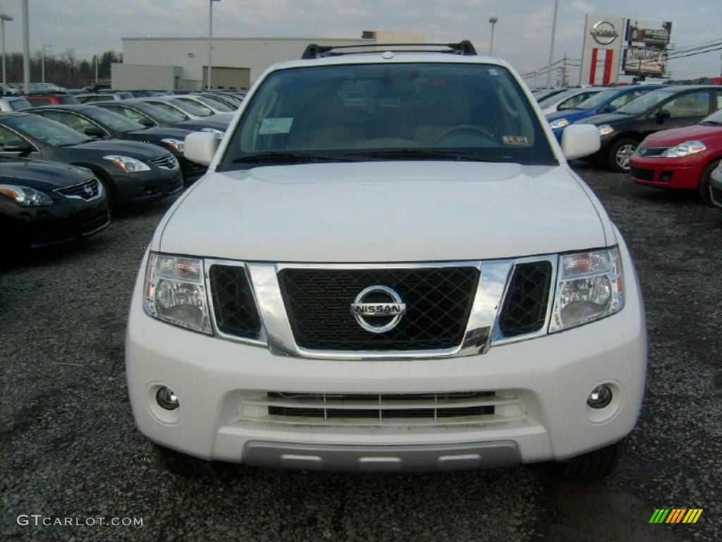 Avalanche White 2011 Nissan Pathfinder LE 4x4 Exterior Photo #45929959