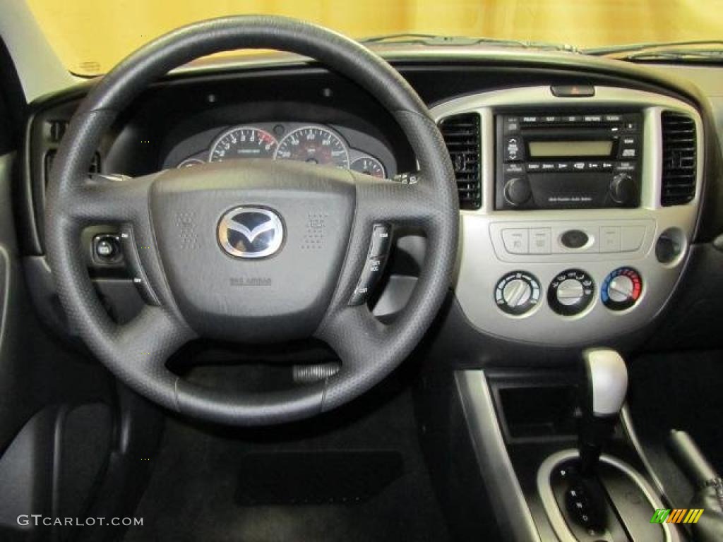 2006 Mazda Tribute s 4WD Dashboard Photos