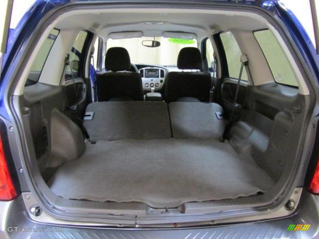 2006 Mazda Tribute s 4WD Trunk Photo #45930348