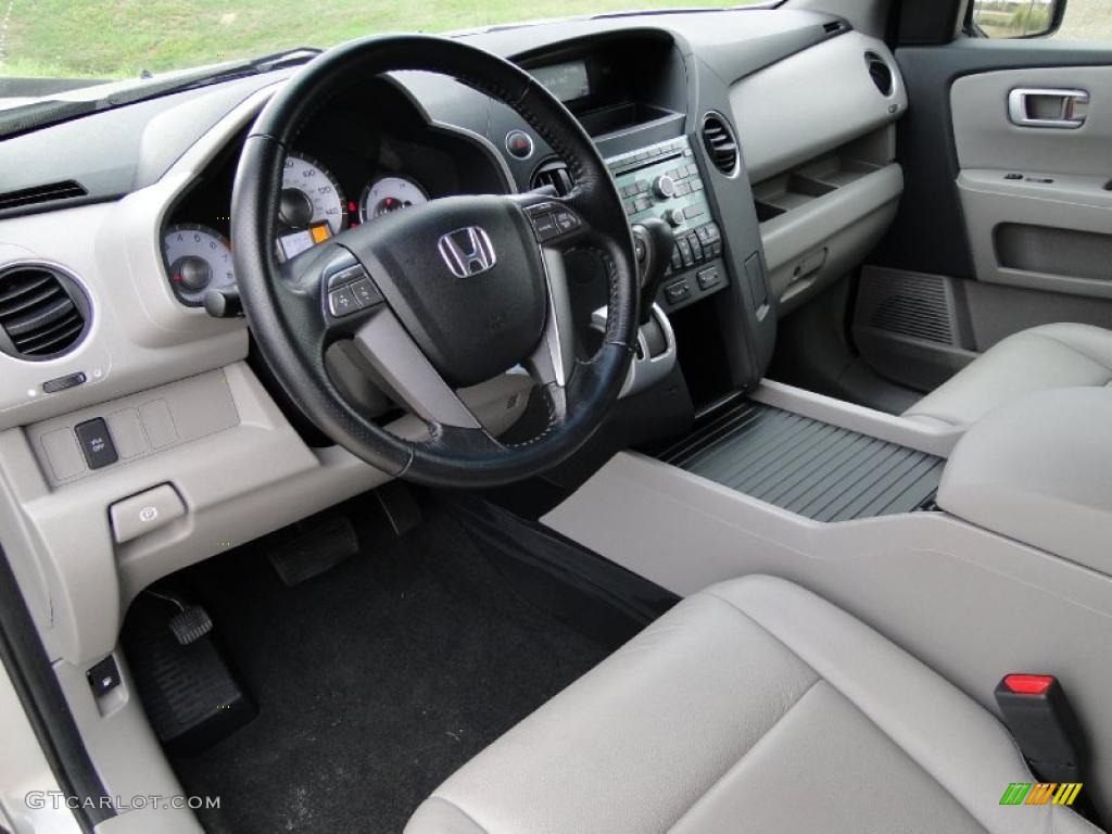 Gray Interior 2010 Honda Pilot EX-L Photo #45931423