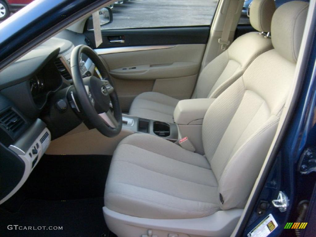 Warm Ivory Interior 2010 Subaru Outback 2.5i Premium Wagon Photo #45931474