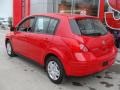 Red Alert - Versa 1.8 S Hatchback Photo No. 6