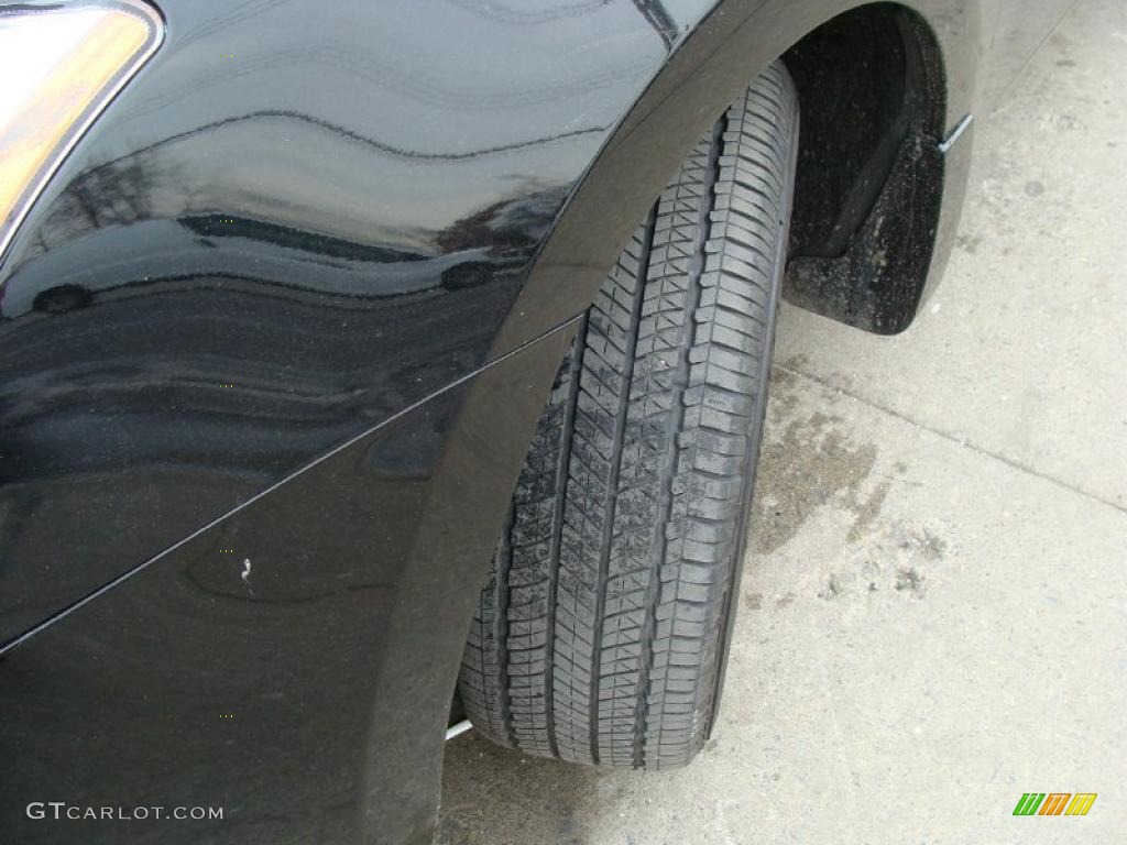 2009 Sentra 2.0 - Super Black / Charcoal photo #2