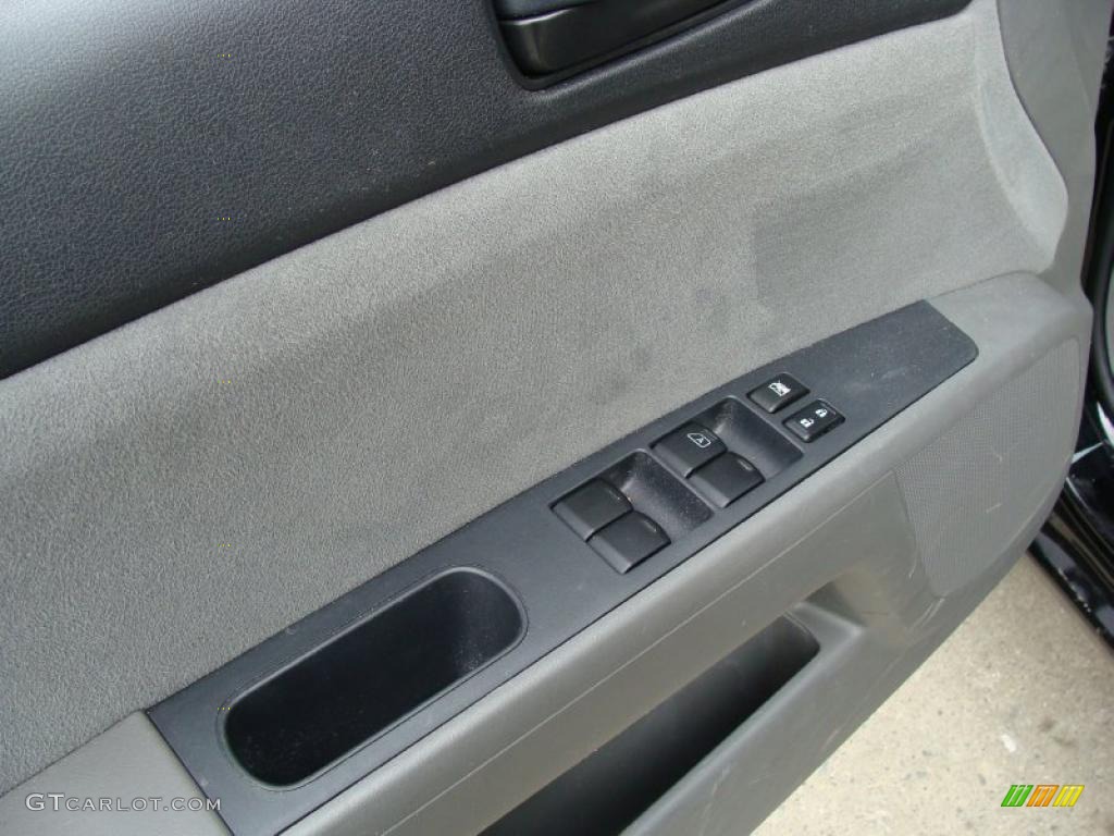 2009 Sentra 2.0 - Super Black / Charcoal photo #10