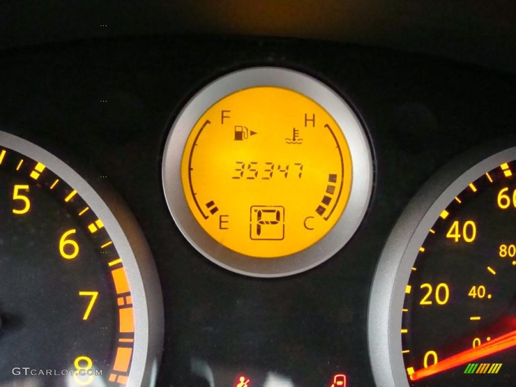 2009 Sentra 2.0 - Super Black / Charcoal photo #21