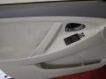 Super White - Camry LE Photo No. 16