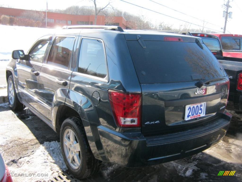 2005 Grand Cherokee Laredo 4x4 - Deep Beryl Green Pearl / Khaki photo #2